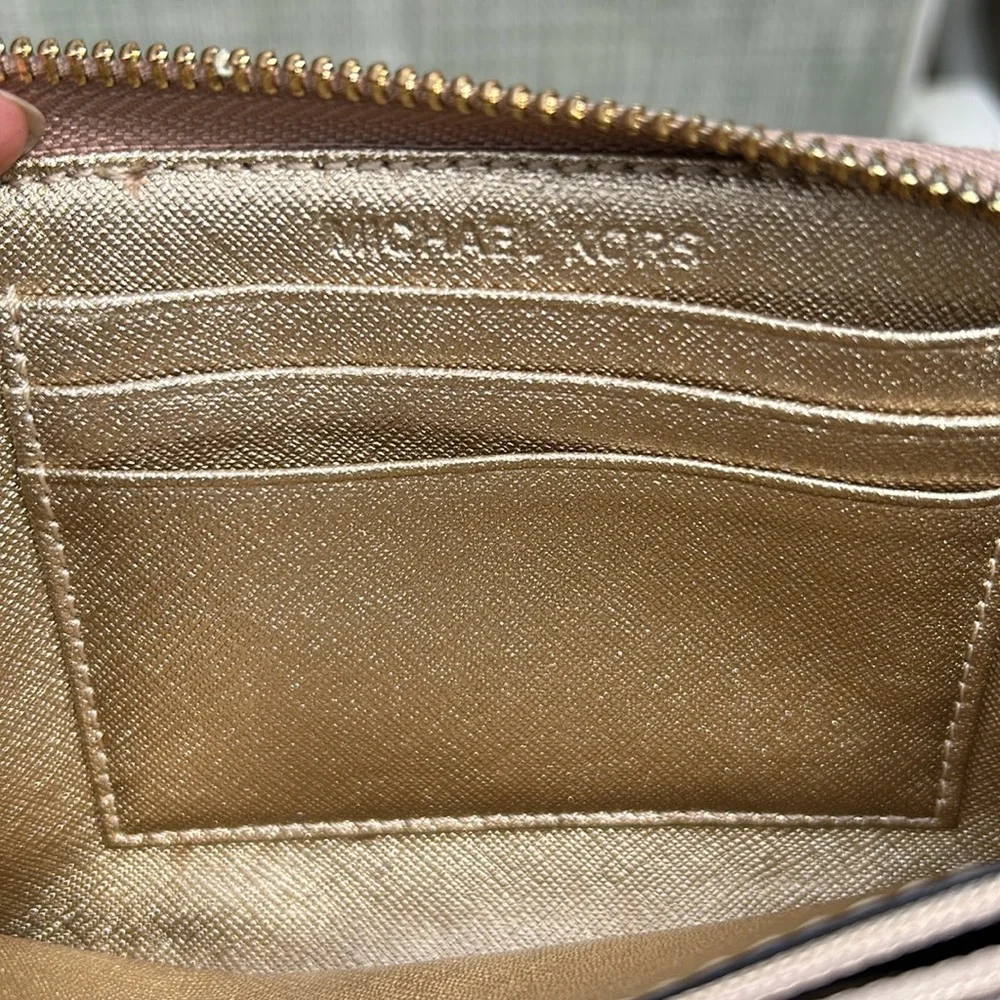Michael Kors Long Zip Around Wallet Tan/Gold